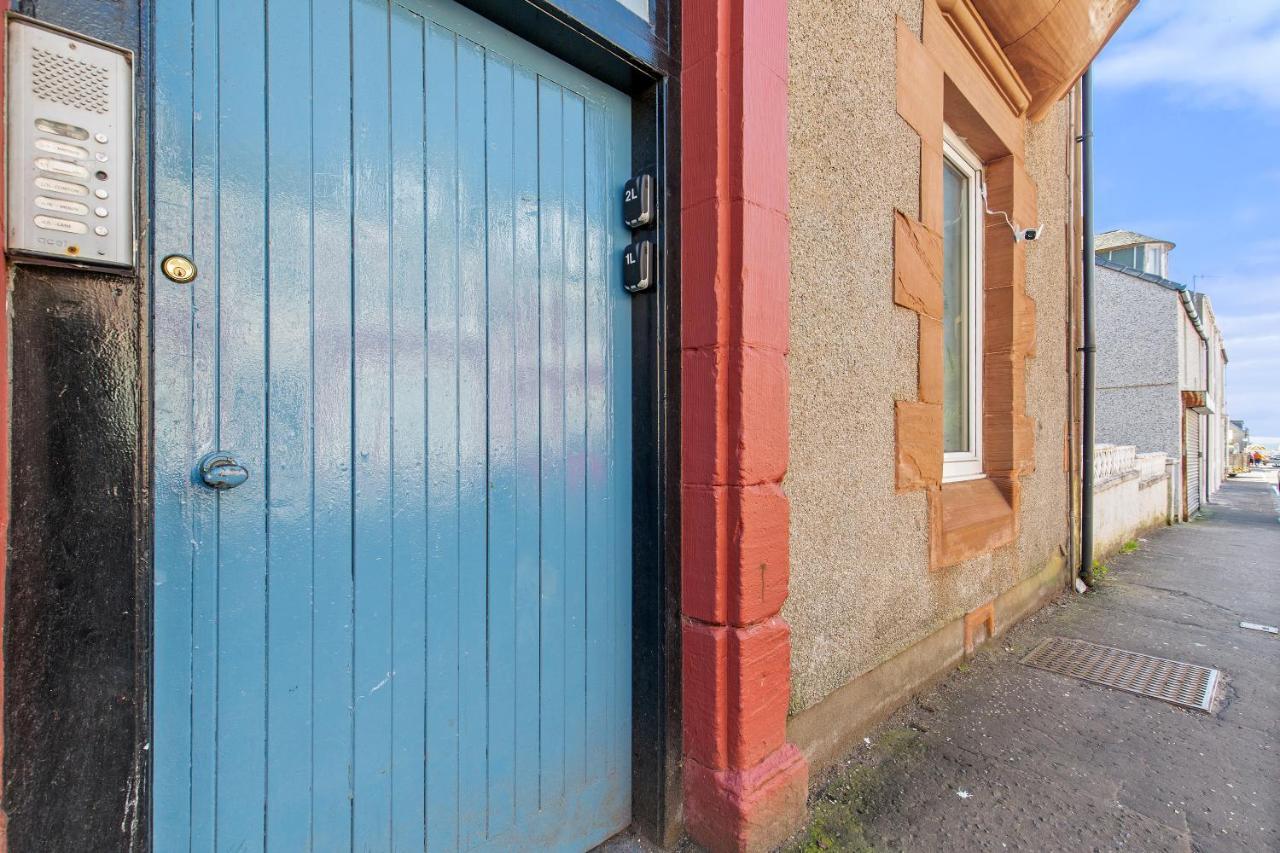 Bella Casa Two Apartment Largs Exterior photo